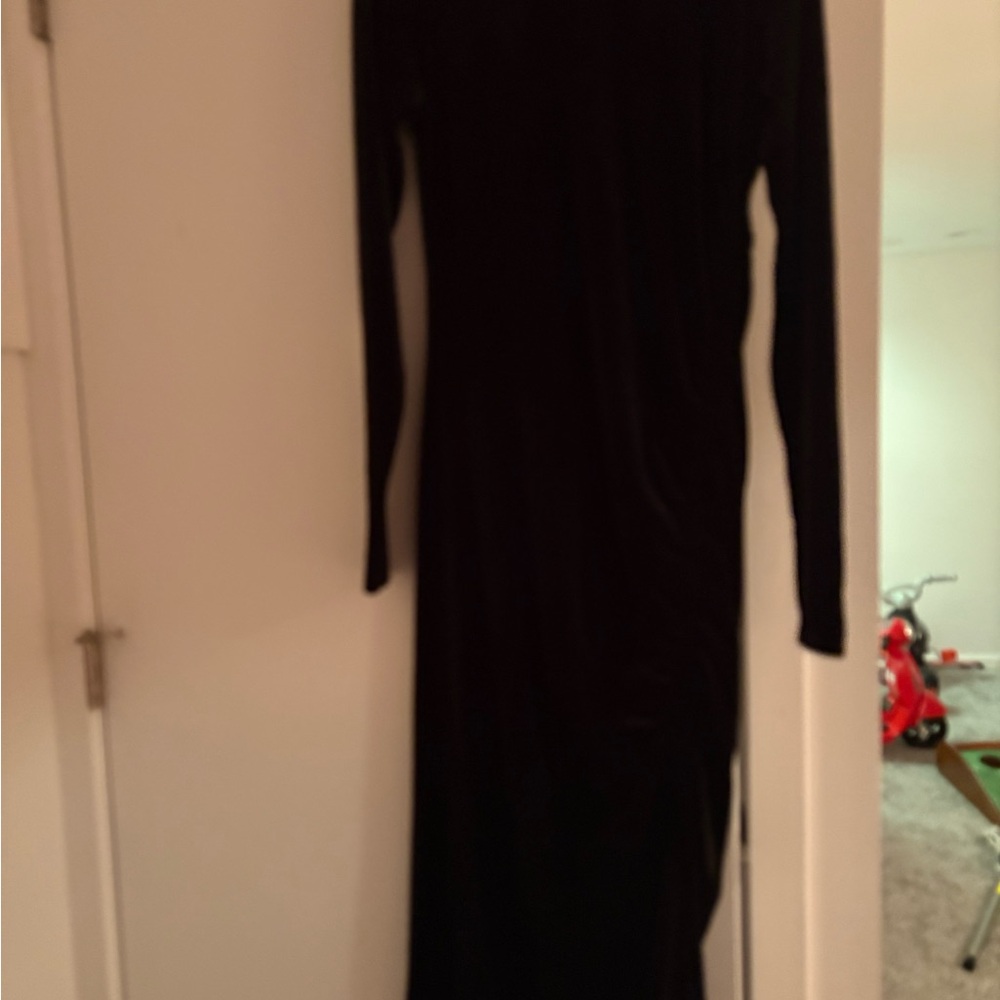 Old Navy Classic Black Long Sleeve Dress